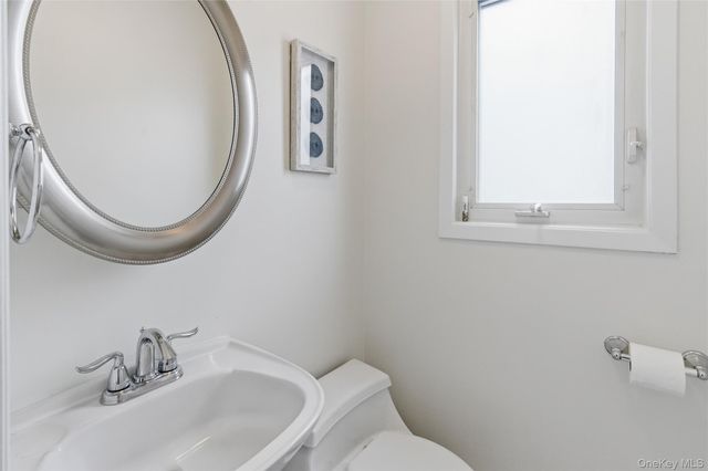 750 Outlook Avenue, West Babylon, NY 11704