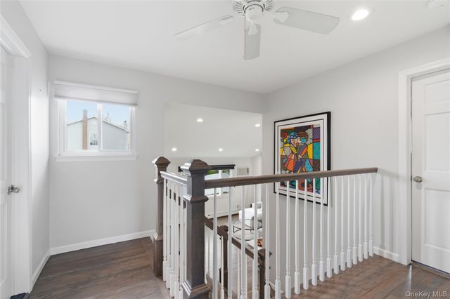 750 Outlook Avenue, West Babylon, NY 11704