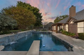 7333 Hidden Oaks Drive, North Richland Hills, TX 76182