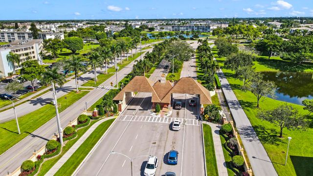 4047 Lincoln C, Boca Raton, FL 33434