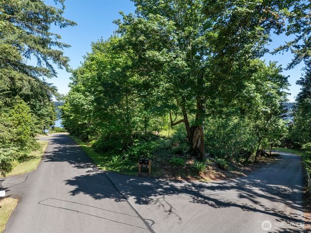 16418 94th Street SW, Longbranch, WA 98351