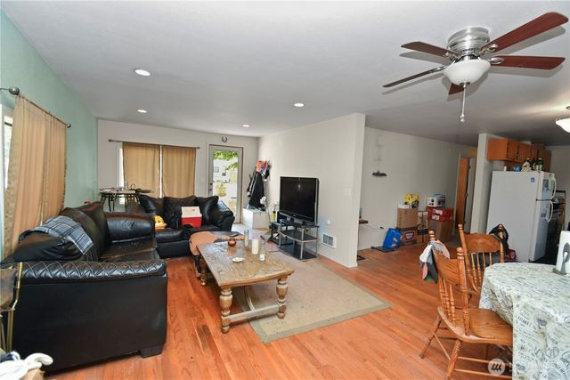 18517 96th Avenue NW, Stanwood, WA 98292