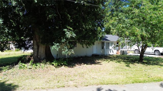 18517 96th Avenue NW, Stanwood, WA 98292
