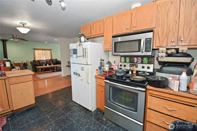 18517 96th Avenue NW, Stanwood, WA 98292