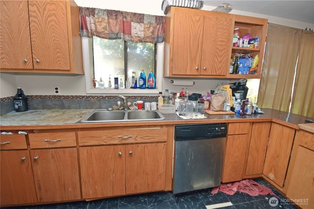 18517 96th Avenue NW, Stanwood, WA 98292