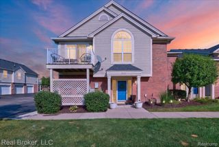 51747 Adler Park Drive W, Chesterfield Township, MI 48051