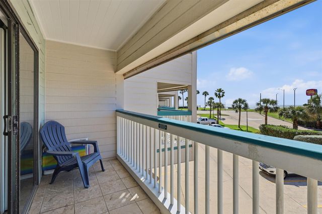6102 Seawall Boulevard 166, Galveston, TX 77551
