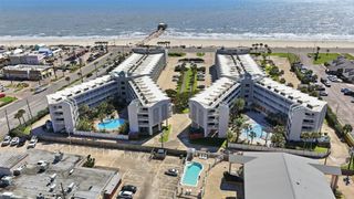 6102 Seawall Boulevard 166, Galveston, TX 77551