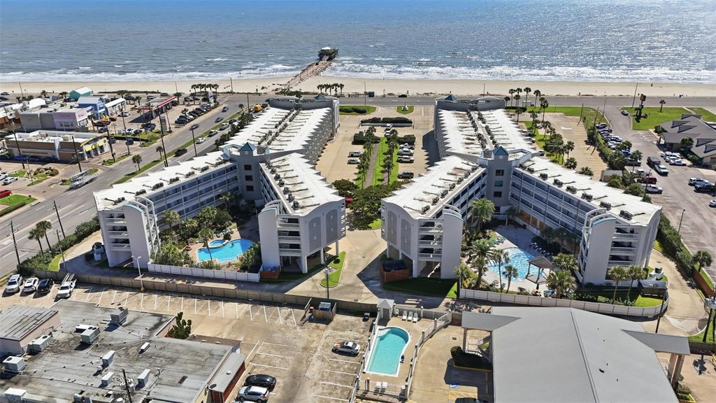 6102 Seawall Boulevard 166, Galveston, TX 77551