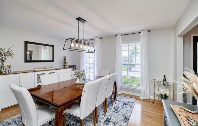 3587 Westport Drive, St Charles, MO 63303