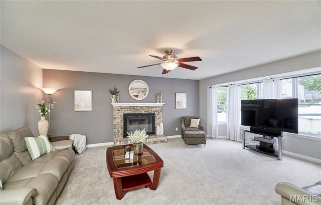 3587 Westport Drive, St Charles, MO 63303