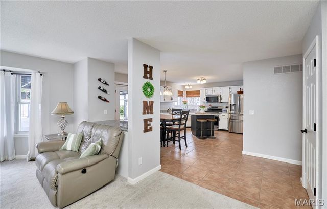 3587 Westport Drive, St Charles, MO 63303