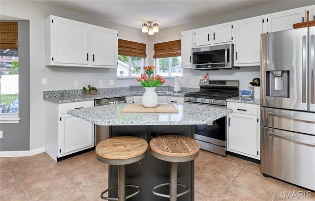 3587 Westport Drive, St Charles, MO 63303