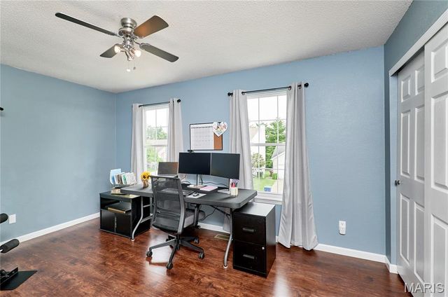 3587 Westport Drive, St Charles, MO 63303