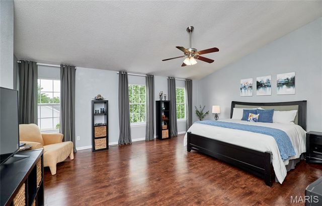 3587 Westport Drive, St Charles, MO 63303