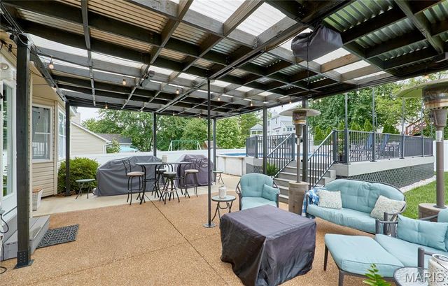 3587 Westport Drive, St Charles, MO 63303
