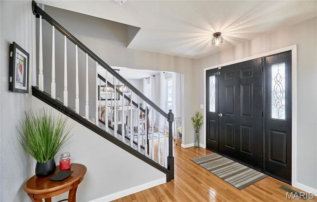 3587 Westport Drive, St Charles, MO 63303