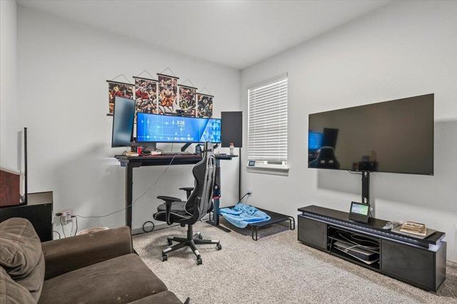 3001 Egan DR, Pflugerville, TX 78660