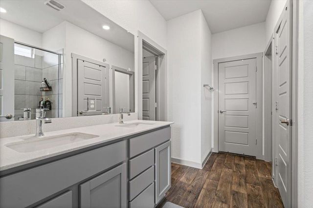 3001 Egan DR, Pflugerville, TX 78660