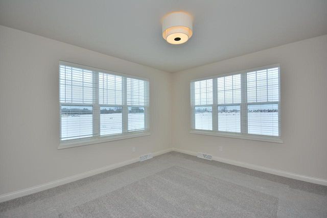 8211 W Skylark DRIVE, Mequon, WI 53097