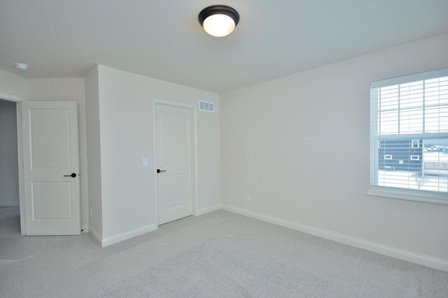 8211 W Skylark DRIVE, Mequon, WI 53097