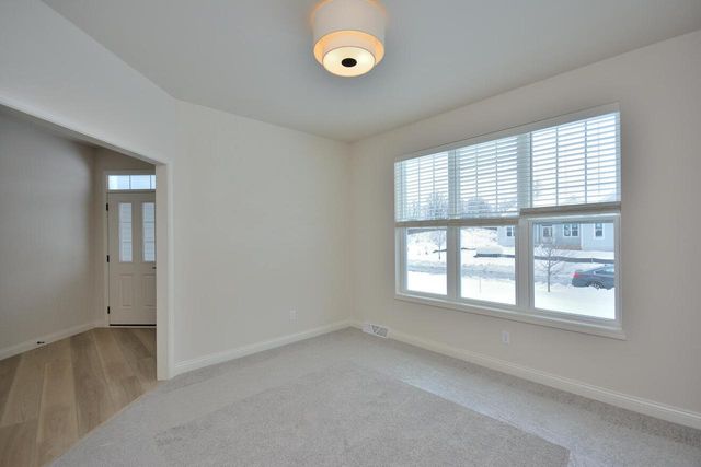 8211 W Skylark DRIVE, Mequon, WI 53097