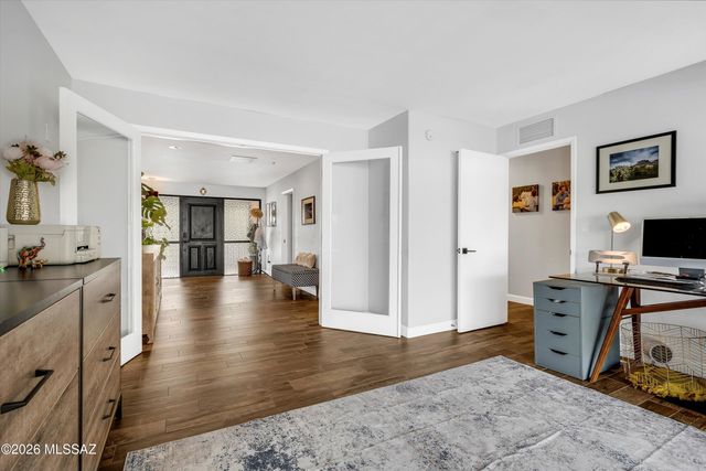 1800 N Forty Niner Drive, Tucson, AZ 85749