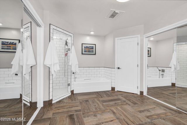 1800 N Forty Niner Drive, Tucson, AZ 85749