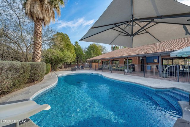 1800 N Forty Niner Drive, Tucson, AZ 85749