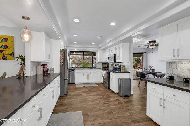 1800 N Forty Niner Drive, Tucson, AZ 85749