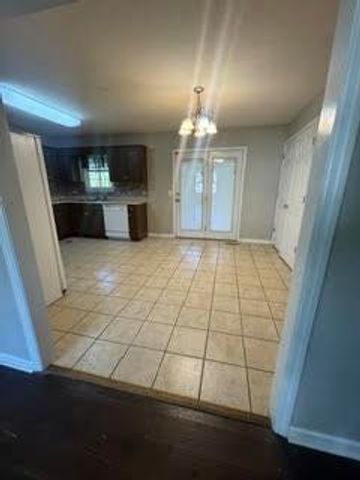 92 Abbey Road, Ringgold, GA 30736