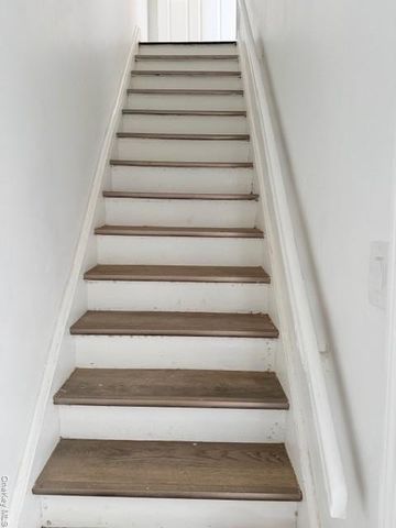 124 Rockaway Avenue, Valley Stream, NY 11580