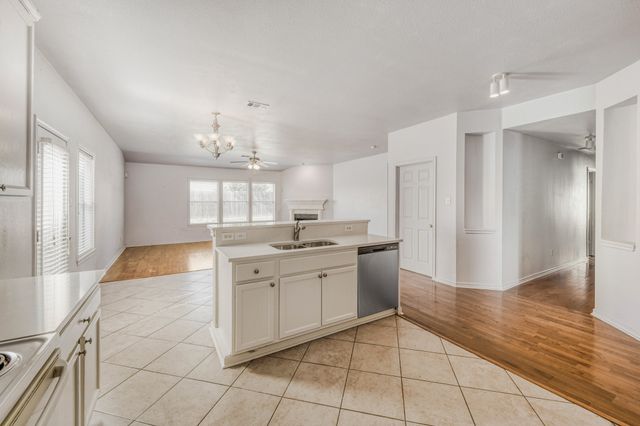 2617 Hereford Road, Denton, TX 76210