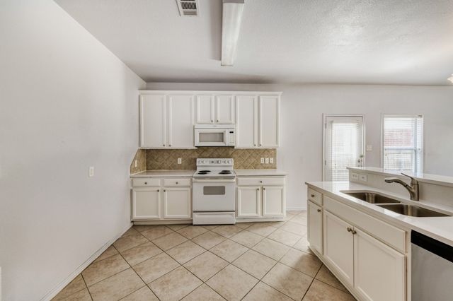 2617 Hereford Road, Denton, TX 76210