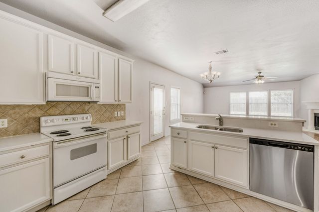 2617 Hereford Road, Denton, TX 76210