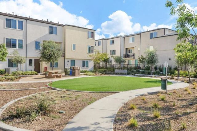 5471 Seacliff Pl 85, San Diego, CA 92154