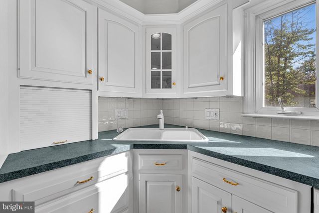 312 OVERBROOK AVE, Glassboro, NJ 08028