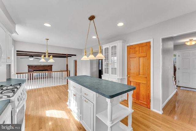 312 OVERBROOK AVE, Glassboro, NJ 08028