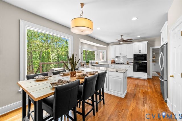 9374 Count Kristopher Dr, Mechanicsville, VA 23116