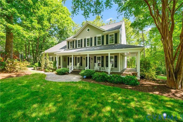 9374 Count Kristopher Dr, Mechanicsville, VA 23116