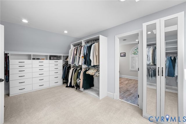 9374 Count Kristopher Dr, Mechanicsville, VA 23116