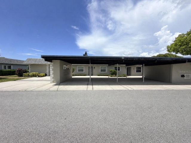 9703 GREENSKEEPER DRIVE, New Port Richey, FL 34655