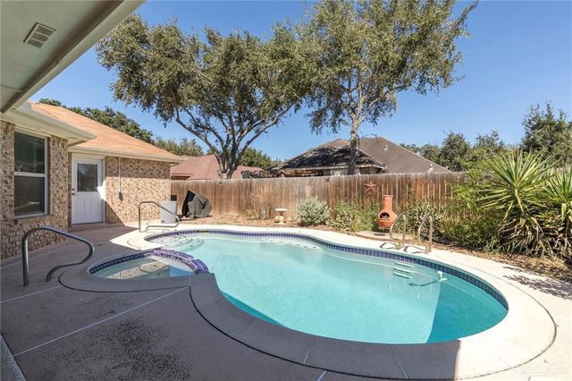 7308 N 32nd Street, Mcallen, TX 78504