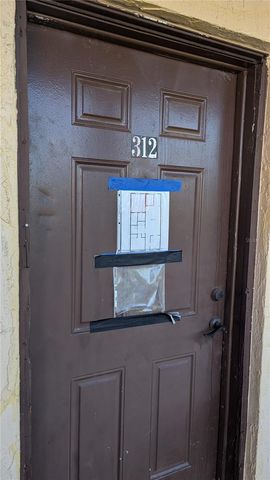 4087 LAKE BAYSHORE DRIVE 312, Bradenton, FL 34205