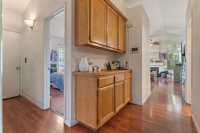 5341 Crystal Hill Way, Sacramento, CA 95823