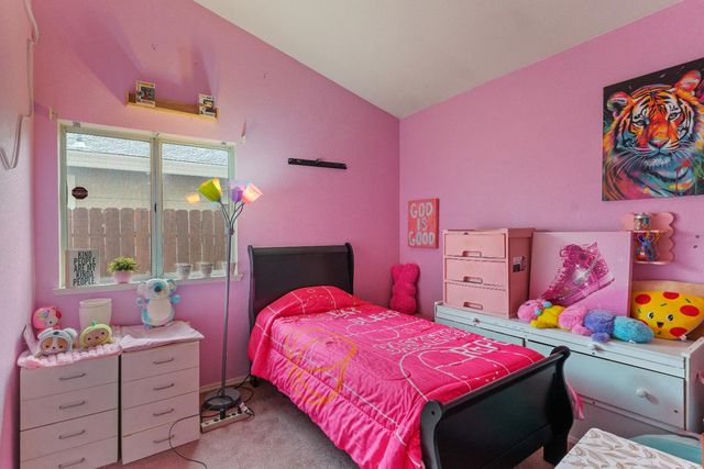 5341 Crystal Hill Way, Sacramento, CA 95823