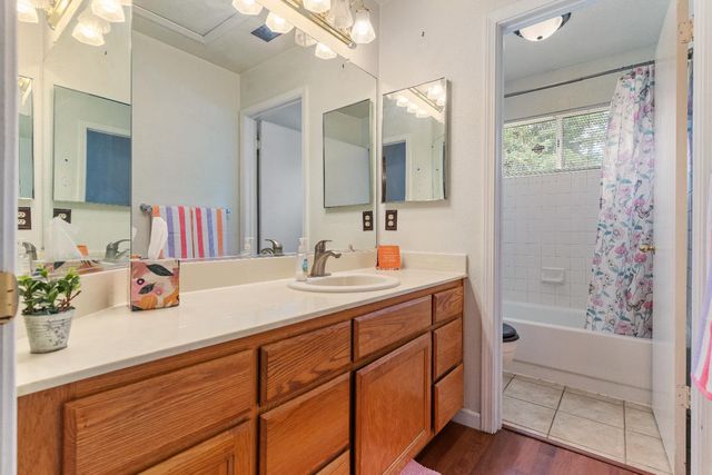 5341 Crystal Hill Way, Sacramento, CA 95823