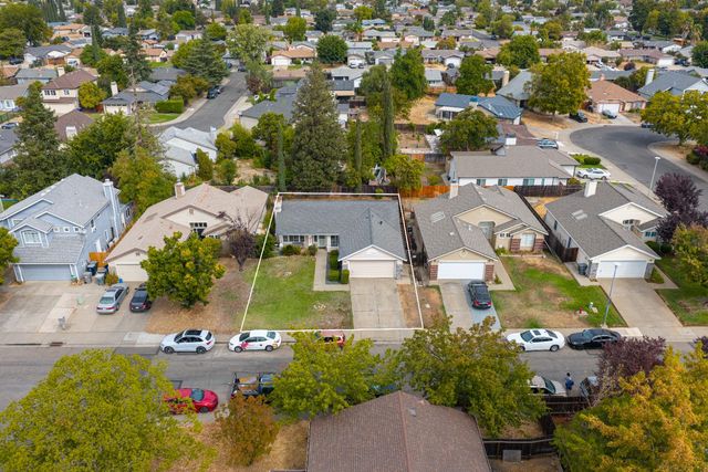 5341 Crystal Hill Way, Sacramento, CA 95823