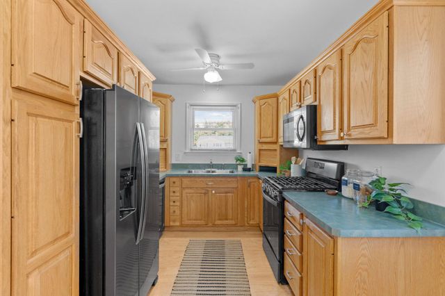 9411 PERRY HALL BLVD, Baltimore, MD 21236