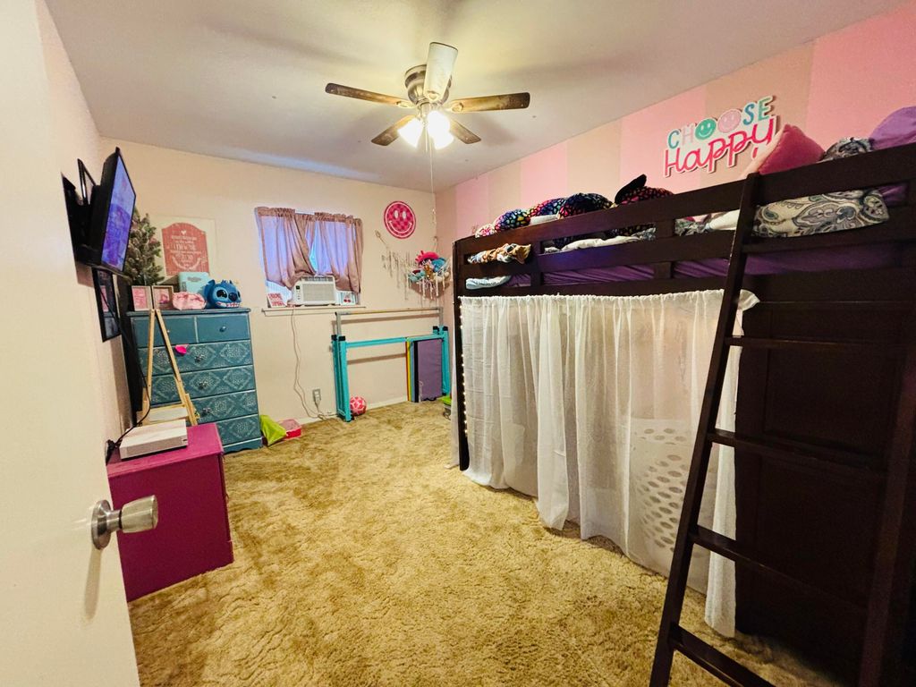 Image 10 of property listing at 2112 San Antonio Street, San Angelo, TX 76901